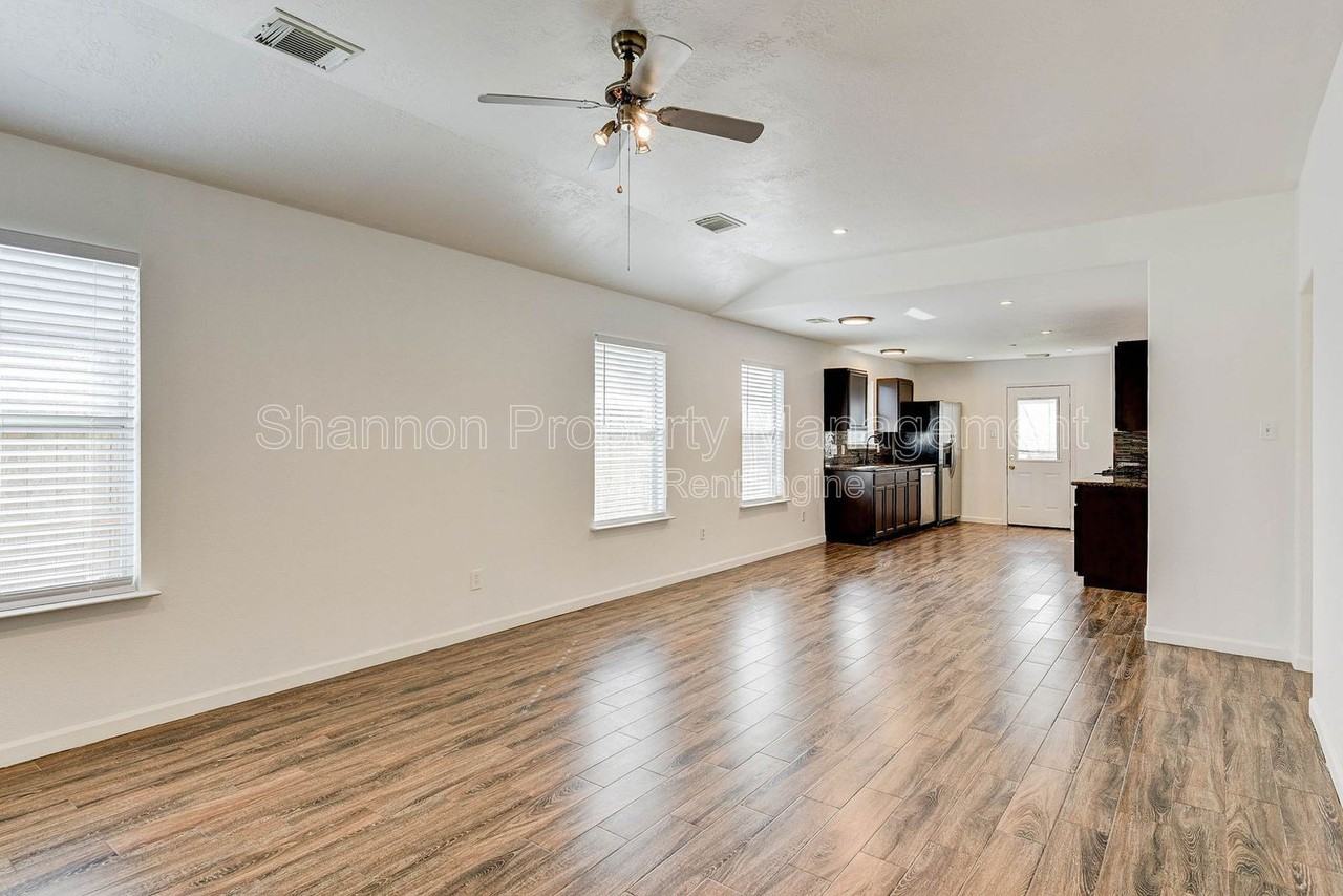 12534 Garden Gale Ln - Photo 7 of 23