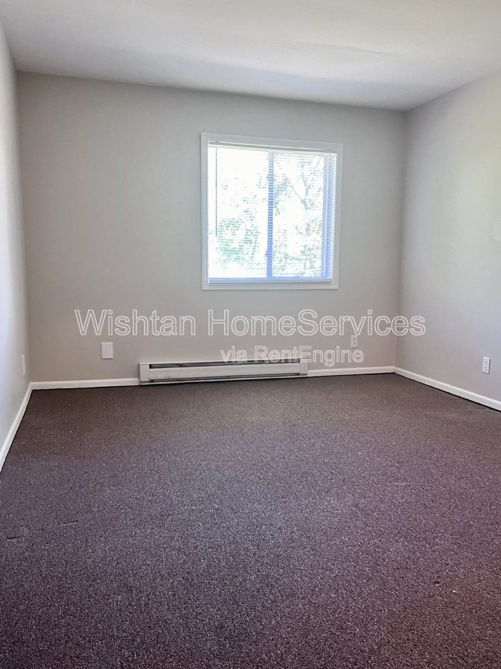 220 N Charleston Blvd #3 - Photo 7 of 15