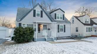 9820 Iveland Dr - Photo 1 of 1