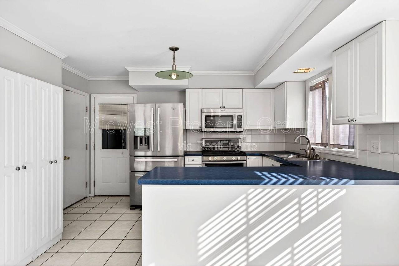 3644 Vago Ln - Photo 6 of 43