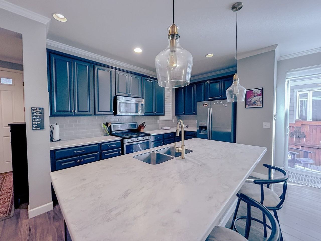 8056 E 53rd Dr - Photo 4 of 20