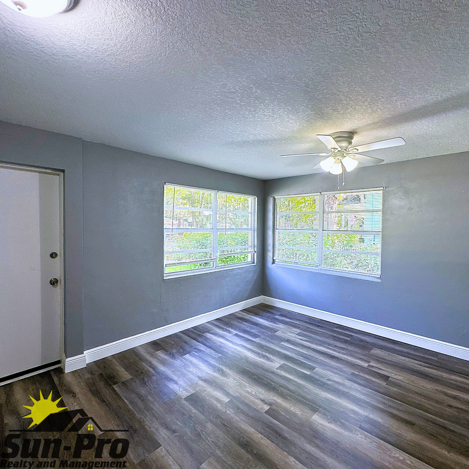 723 Madison Ave - Photo 7 of 26