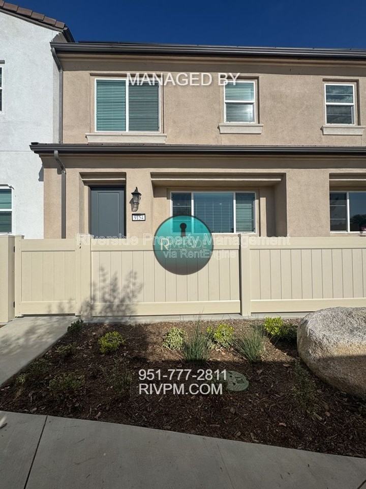 9154 Teralina Cir - Photo 2 of 26