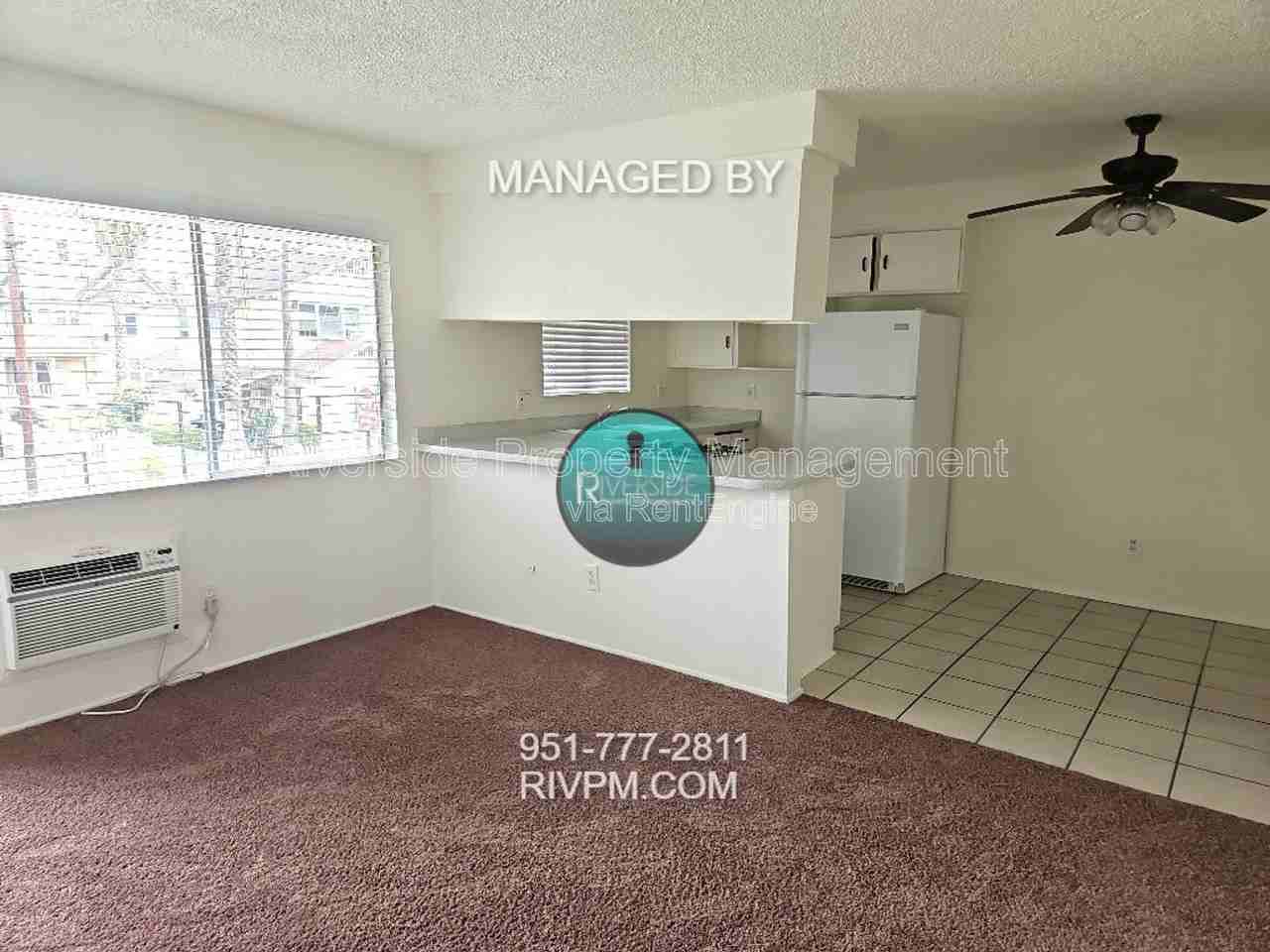 3682 15th St - Photo 4 of 10