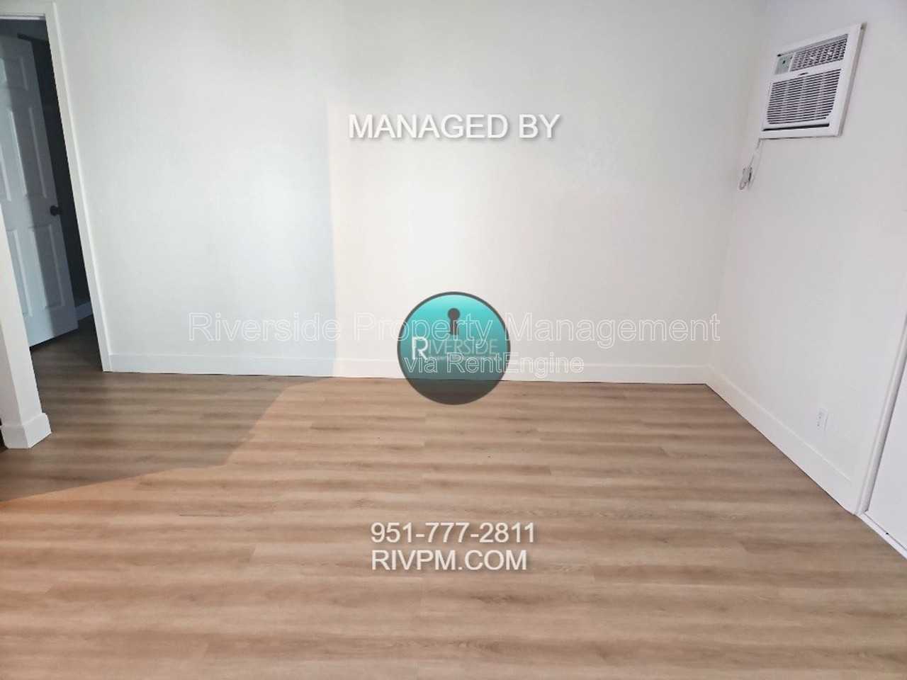 3581 Chicago Ave #E - Photo 5 of 14