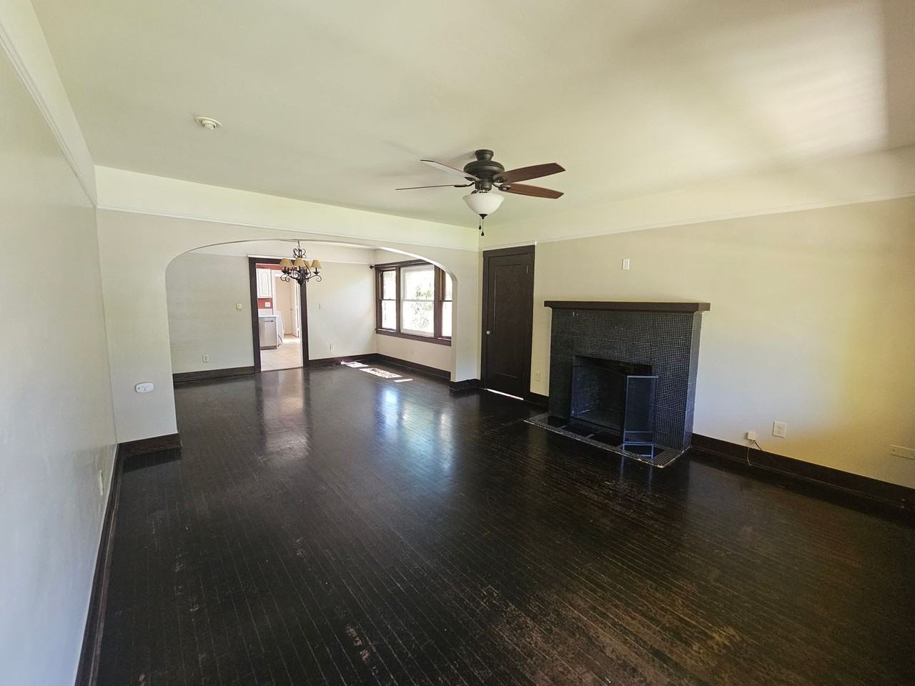 133 N Tassajara Dr - Photo 5 of 12