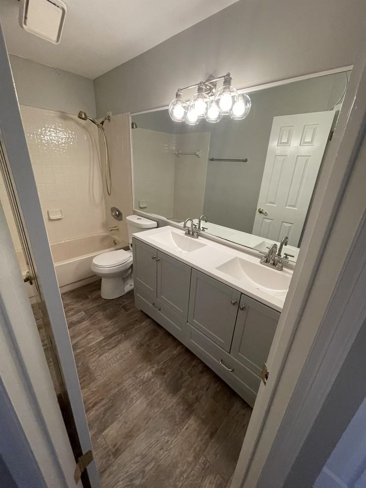 937 Birmingham Ct #1 - Photo 7 of 21
