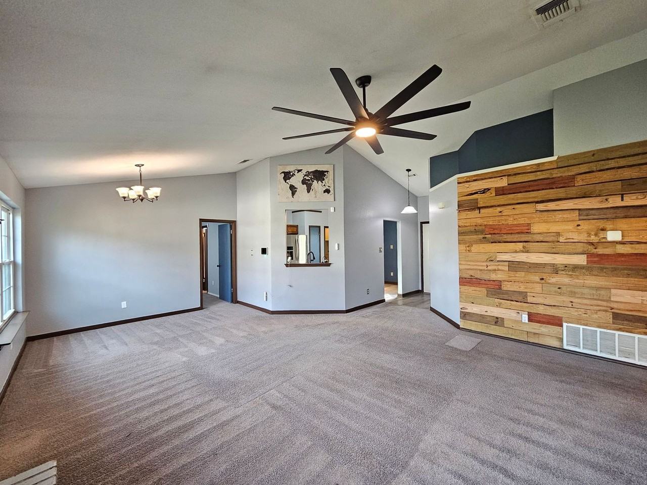 2209 Pixton Dr - Photo 7 of 24