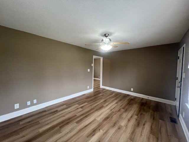 132 Dave Dr - Photo 3 of 15