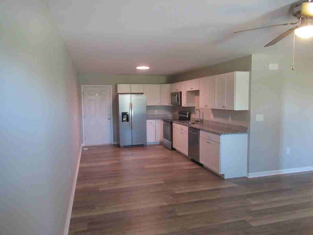 405 Northbrook Iii School Rd - Photo 3 of 16