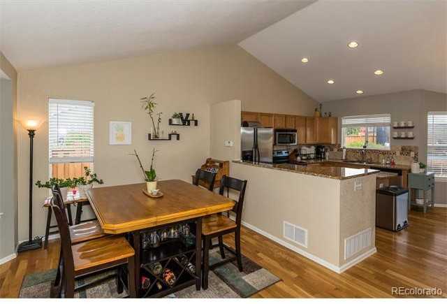 5682 S Quemoy Ct - Photo 3 of 23