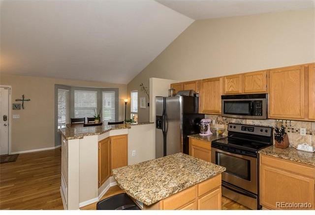 5682 S Quemoy Ct - Photo 7 of 23