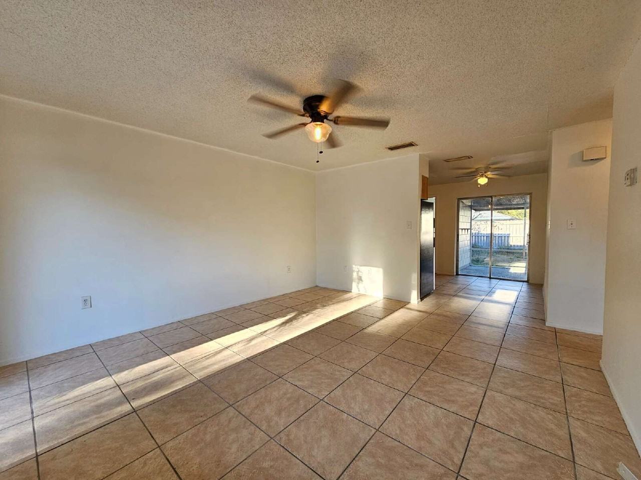 739 Lunar Lake Cir - Photo 7 of 8