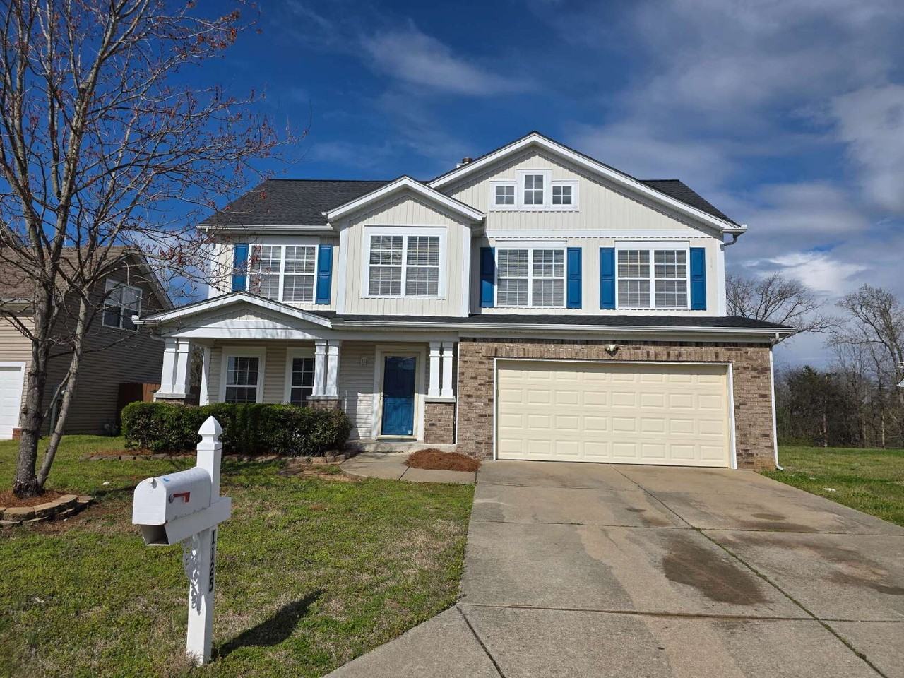 1125 Pawnee Trl - Photo 3 of 30