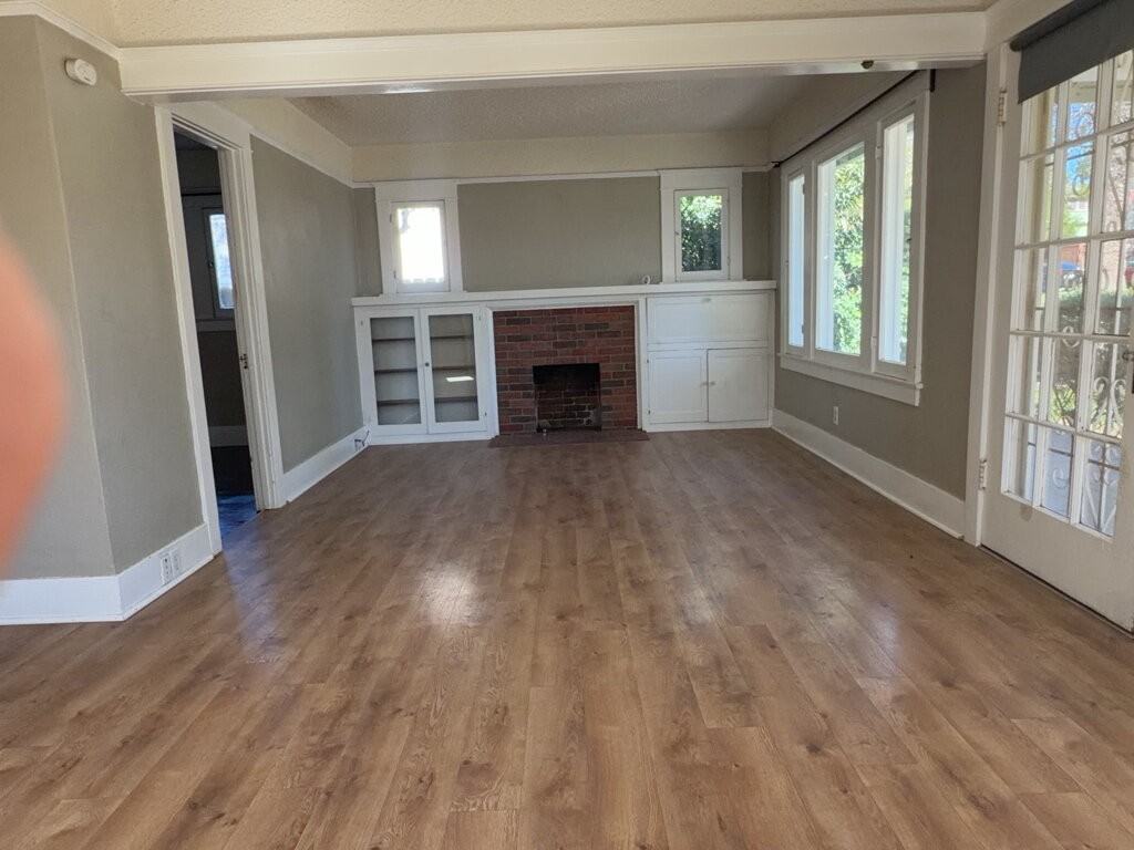 4444 9th St - Photo 4 of 10