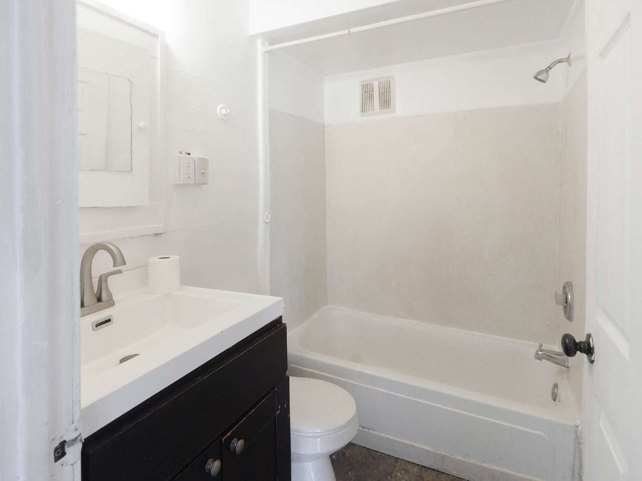 690 York Ave #1 - Photo 6 of 14