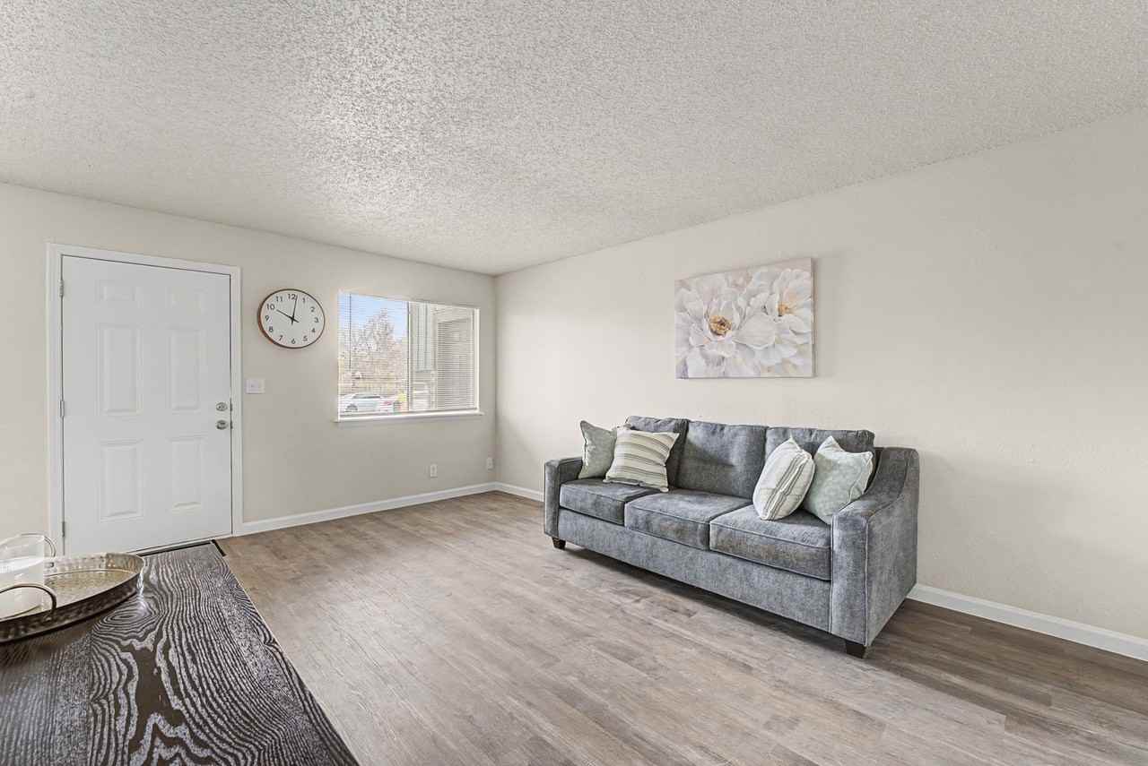 Berry Creek Apartments - Photo 4 of 18