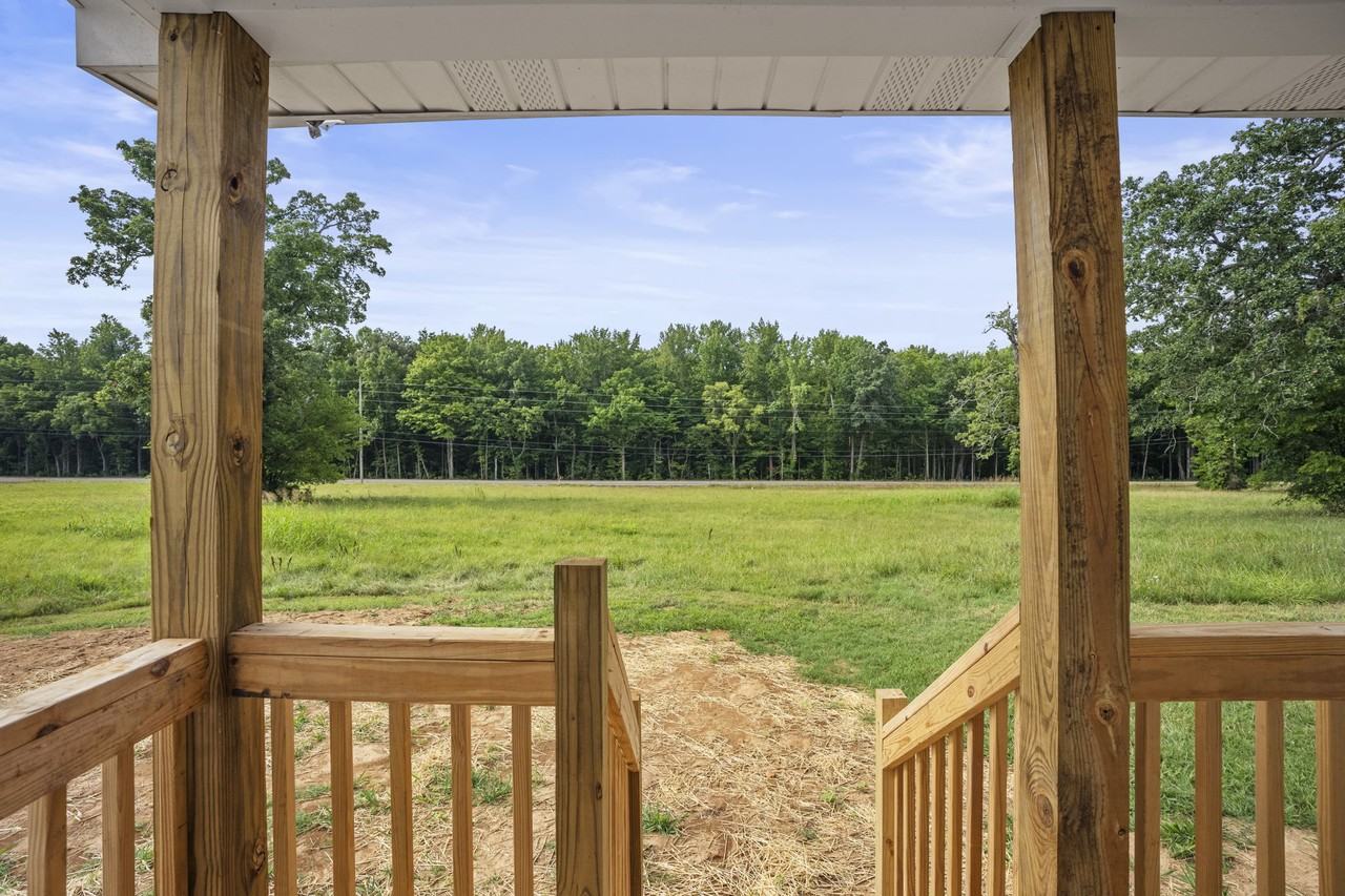 7230 Highwayeast - Photo 2 of 30