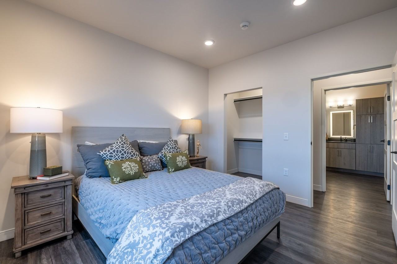 Confluence Apartments - Photo 6 of 10