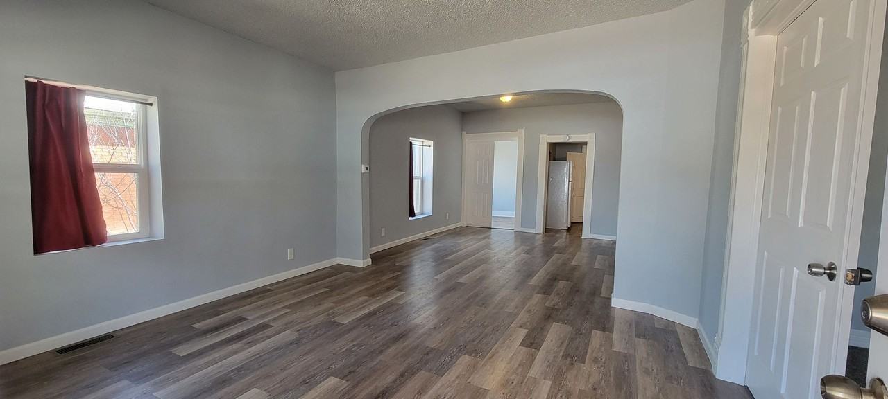 408 Rudd Ave - Photo 2 of 21
