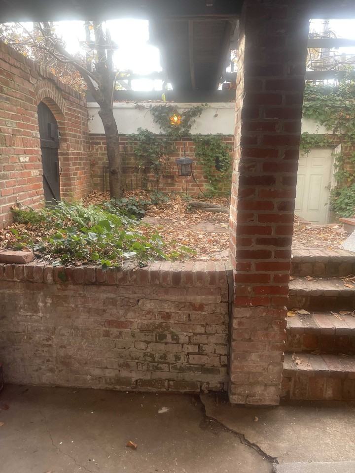 1712 Kilbourne Pl Nw #1B - Photo 6 of 6