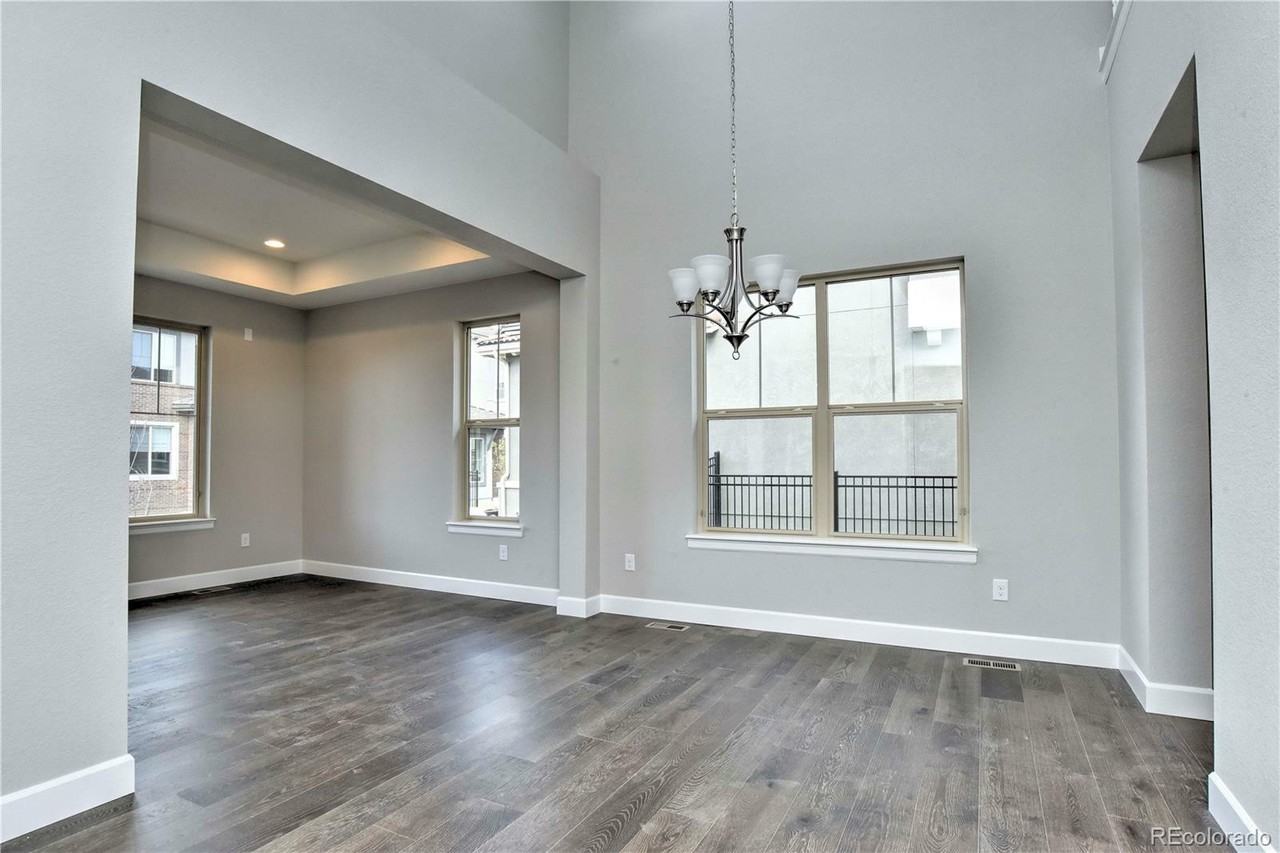 6040 S Olive Ct - Photo 5 of 27