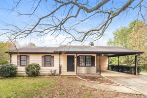 featured image of 1676 Grayson Pkwy