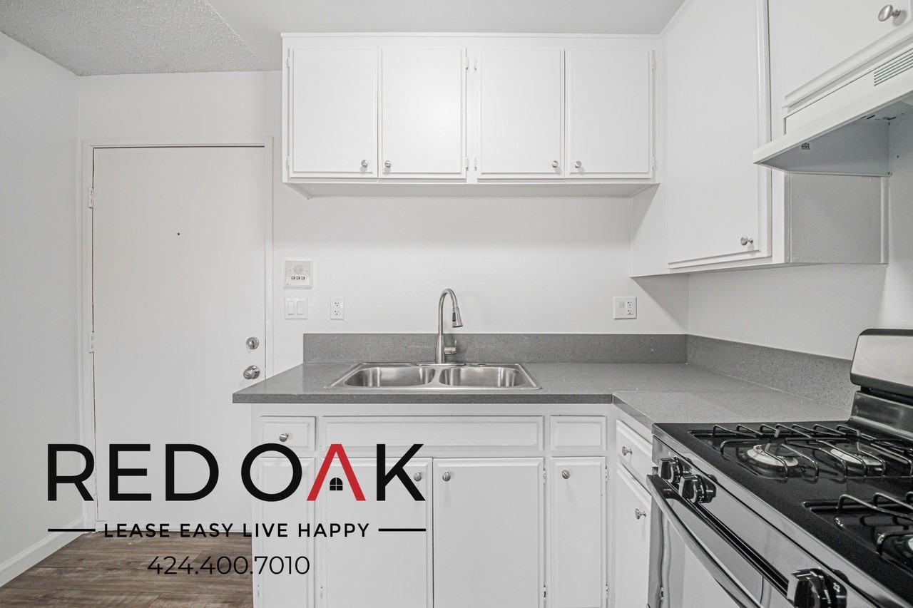 McDonald Apts - Photo 7 of 12