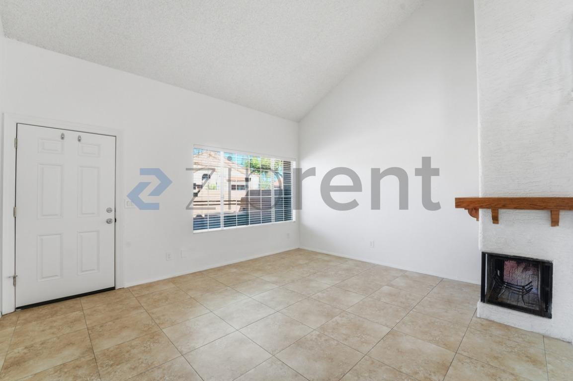 609 E Mesquite Cir #B101 - Photo 7 of 28