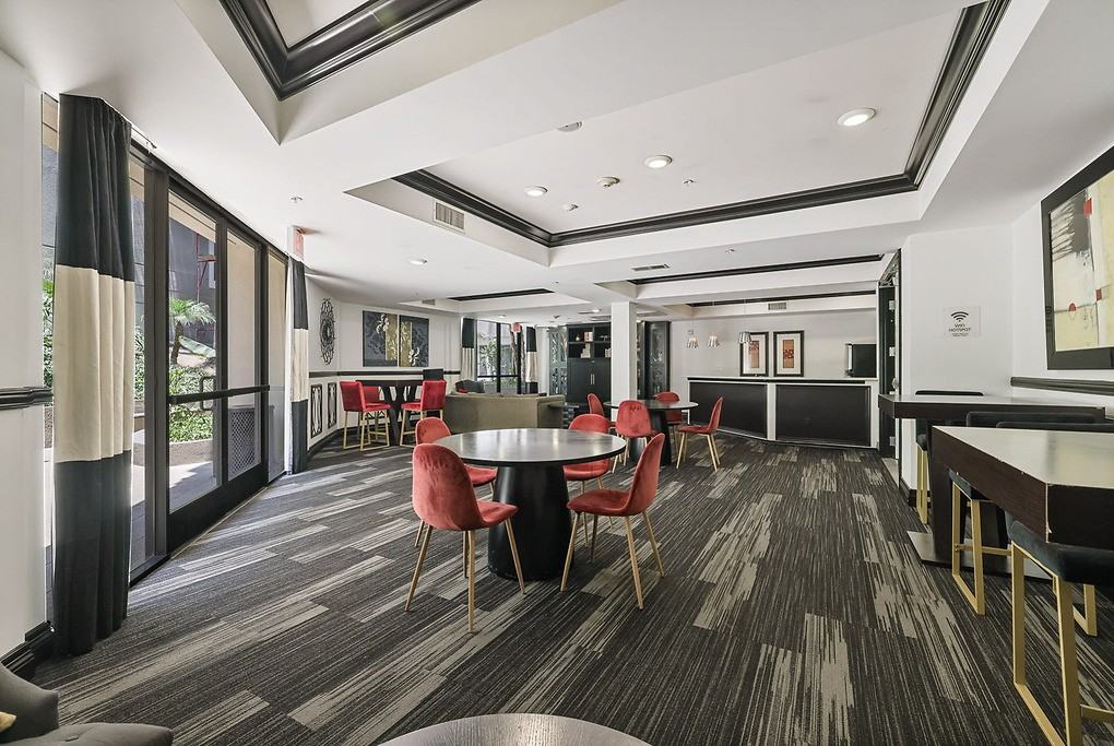 Belmont Station - Photo 6 of 43