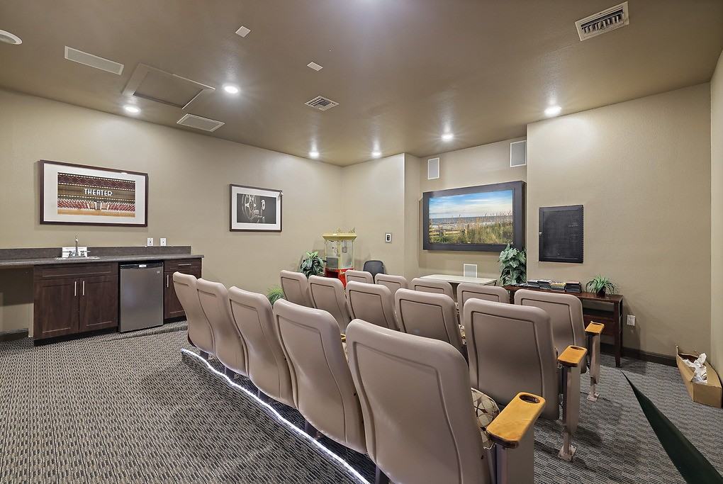 Cambridge Park - Photo 4 of 39