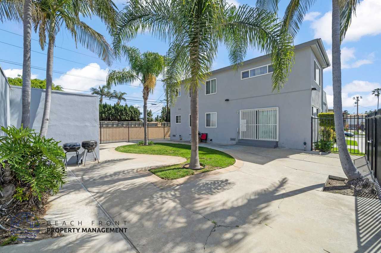 2931 W. 141st Place - Photo 7 of 19