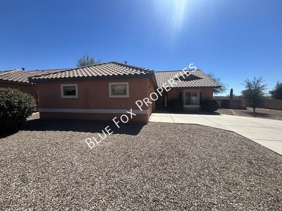 270 E Shore Cliff Pl - Photo 5 of 23