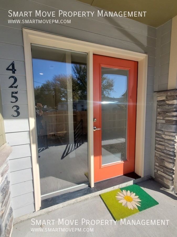 4253 N Reed Ln - Photo 2 of 21