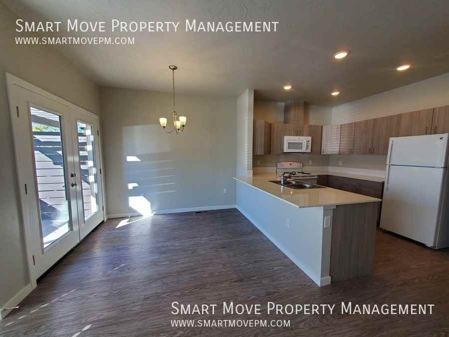 4253 N Reed Ln - Photo 7 of 21