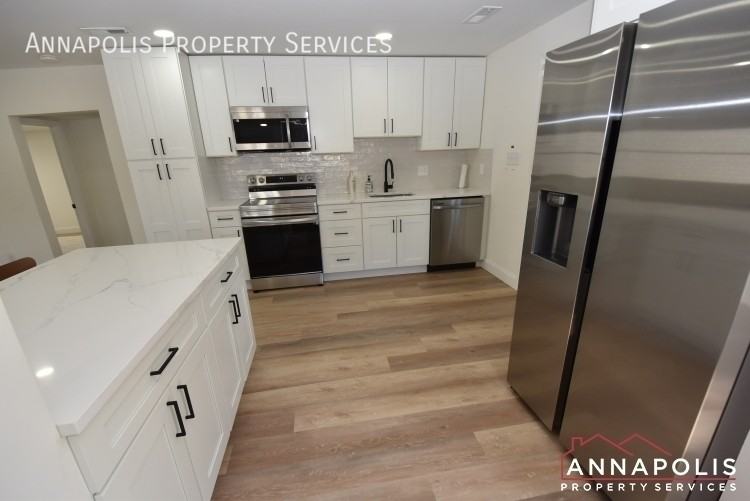 1707 Ridgely Rd - Photo 4 of 37