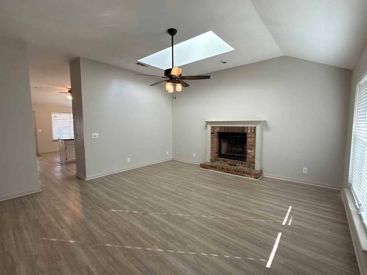 3309 N 7th St - Photo 2 of 19