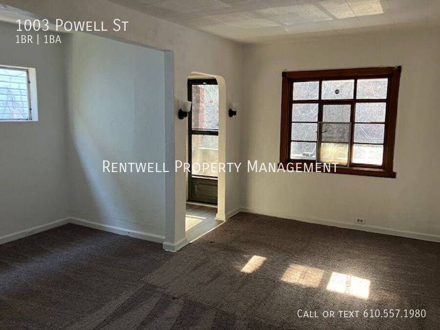 1003 Powell St - Photo 7 of 11