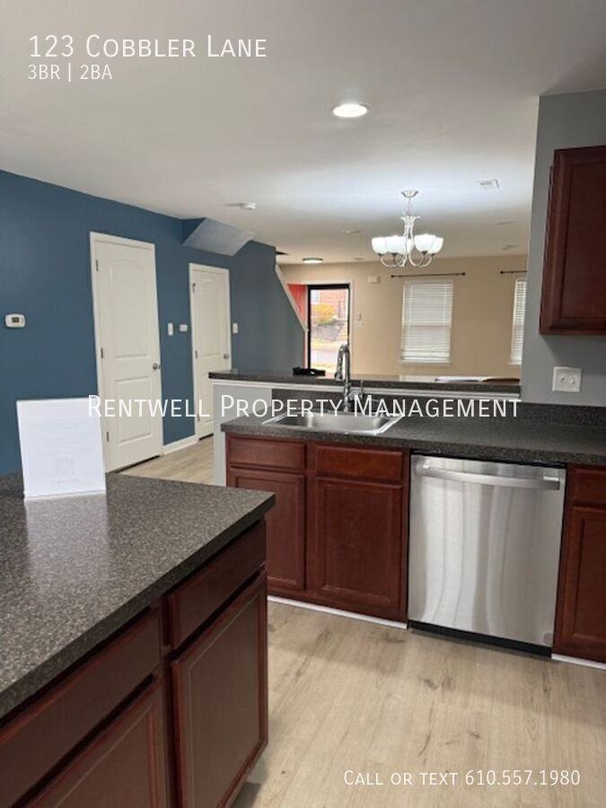 123 Cobbler Ln - Photo 2 of 20