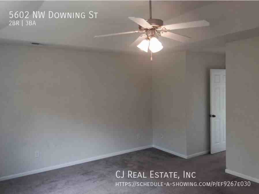 5602 Nw Downing St - Photo 5 of 7