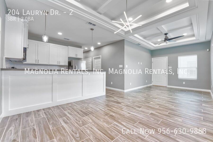 204 Lauryn Dr #2 - Photo 3 of 15