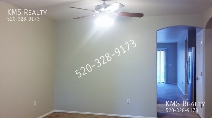 4022 E Agate Knoll Dr - Photo 3 of 21