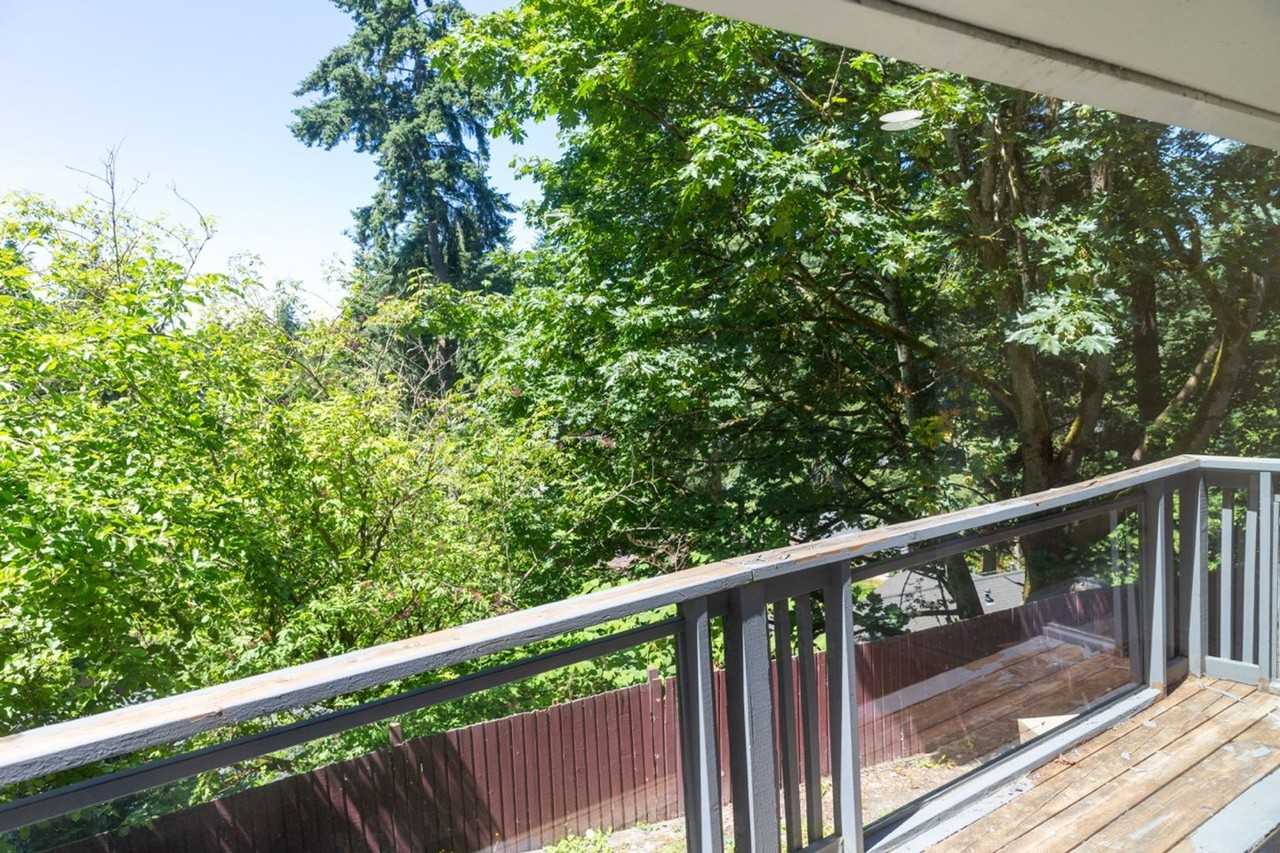 17305 Dayton Ave N - Photo 5 of 18