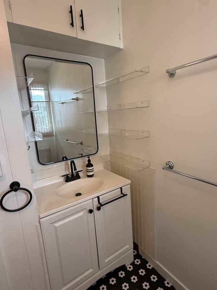 1649A 10th Ave - Photo 6 of 19