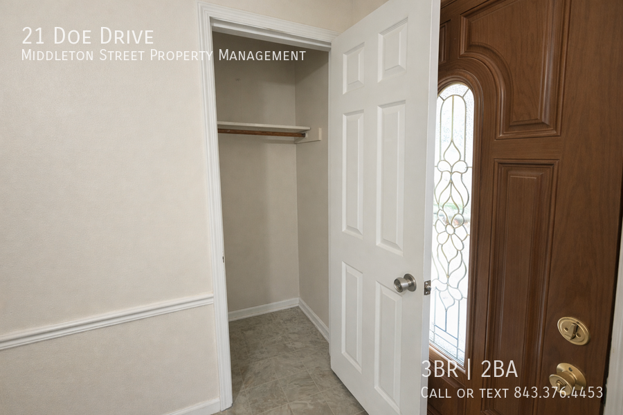 21 Doe Dr - Photo 3 of 22