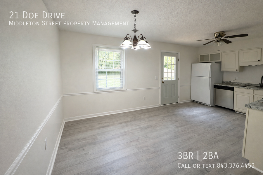 21 Doe Dr - Photo 4 of 22