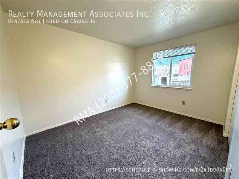 4303 W Rose Hill Ct - Photo 5 of 8