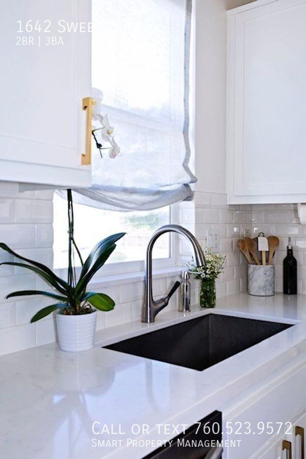 1642 Sweet Gum Pl - Photo 3 of 22