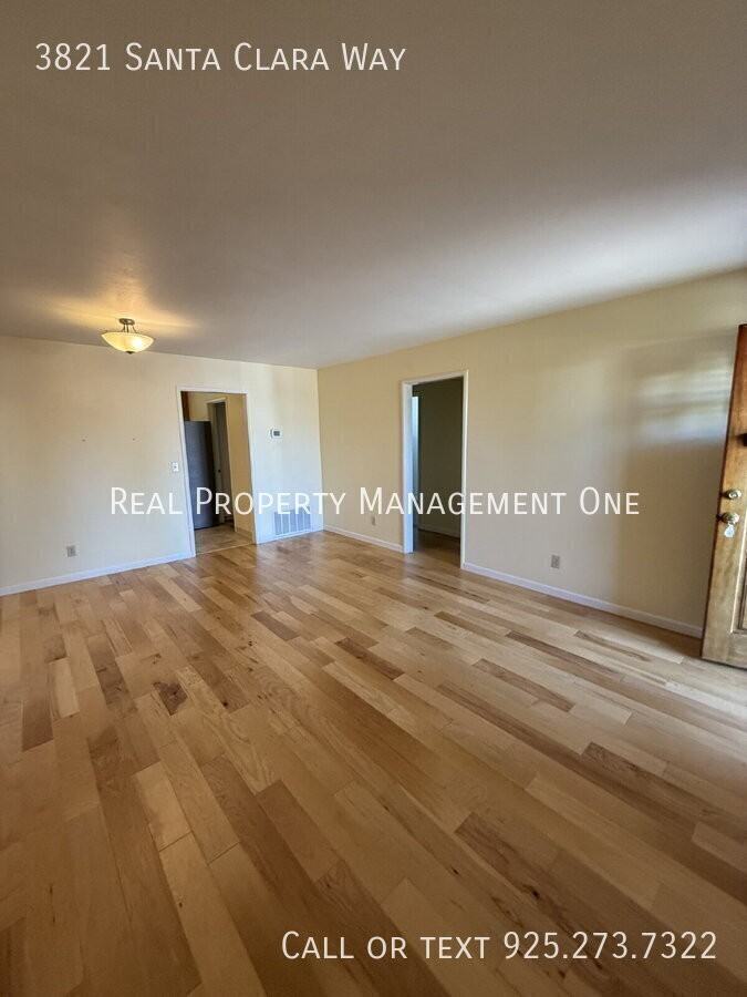 3821 Santa Clara Way - Photo 6 of 22