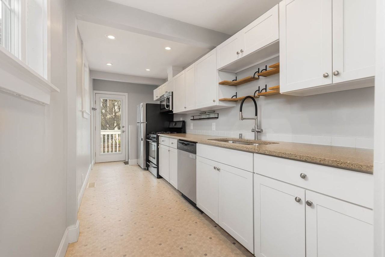 2340 N 58th St - Photo 5 of 18